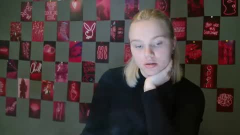 Leyla online show from September 19, 6:56 am