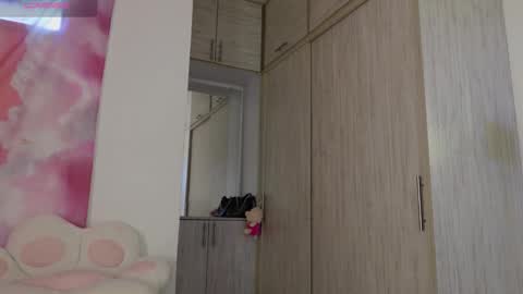 Jessica online show from February 25, 6:50 pm