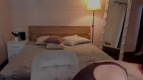 Lisa online show from December 5, 6:35 am