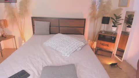 lia_adams17 online show from June 25, 5:07 am