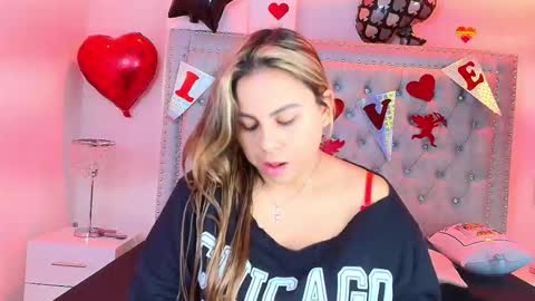 Lia  online show from February 17, 3:28 am