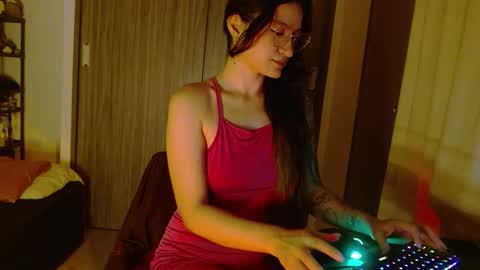 liliana online show from February 28, 6:02 am