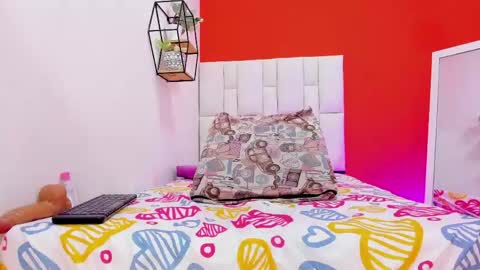 karol online show from April 15, 11:44 am