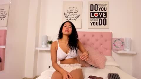 lia_casian online show from February 10, 12:08 pm