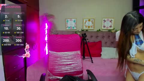 lia online show from September 10, 8:20 pm