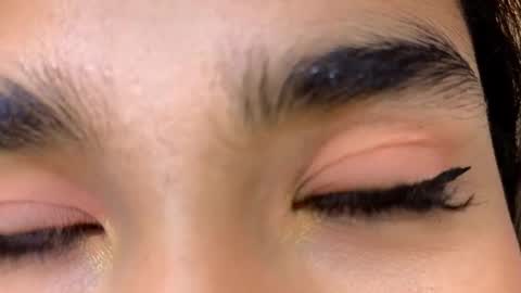 LIA online show from November 14, 6:41 pm