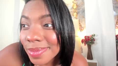 lia_mariana online show from February 18, 6:29 pm