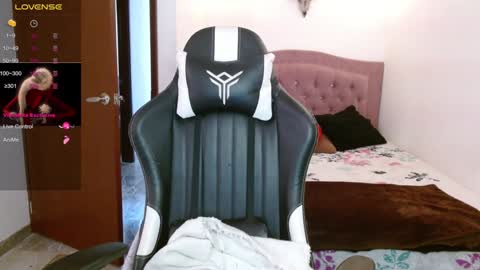 lia spicy   ig online show from January 30, 2:25 pm