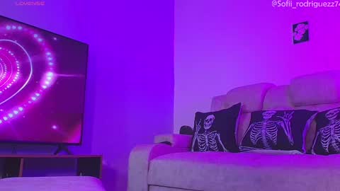 Liaa  online show from January 17, 8:22 pm