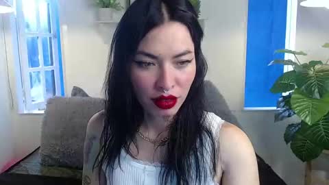 LIA online show from November 14, 3:01 pm