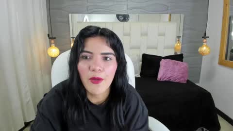 Lia online show from June 6, 5:47 am