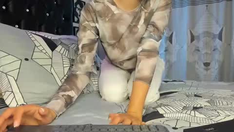 Lia Kent online show from February 27, 4:20 am