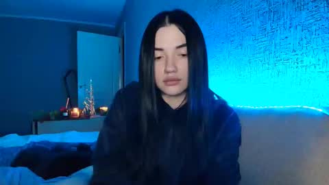 liana_diva online show from December 3, 8:33 pm