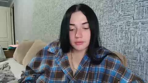 liana_diva online show from March 21, 5:40 pm