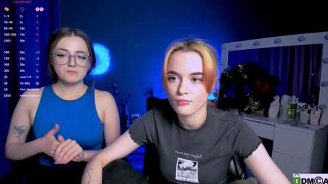 Little Liana  online show from January 30, 8:42 pm