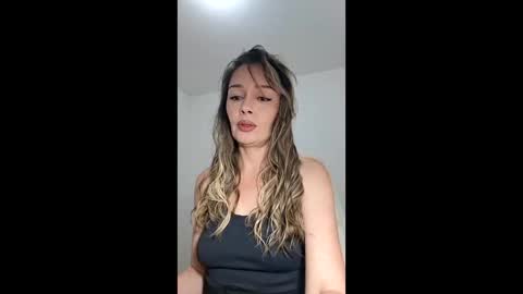 liarysmaag17 online show from May 19, 1:01 am