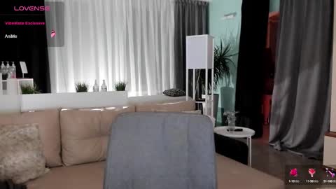 Libby online show from December 15, 1:54 pm