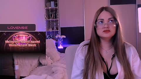 libra_mia online show from February 25, 11:20 am