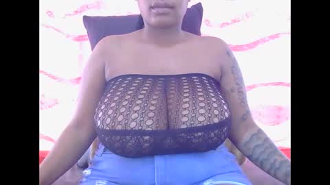 lickabletash98 online show from September 16, 6:21 am