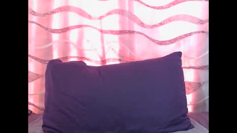 lickabletash98 online show from October 10, 8:08 am