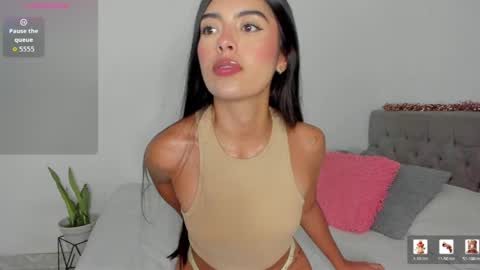 Maddie  online show from April 9, 2:58 am