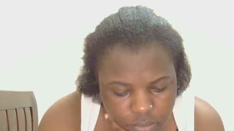 Lily online show from November 6, 11:49 am