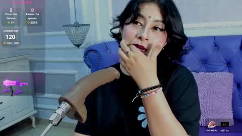 LIILY online show from November 7, 12:27 am