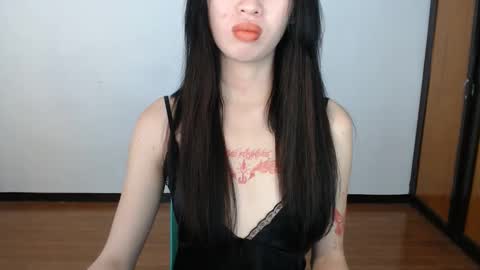 lil_arcii online show from April 7, 5:59 pm