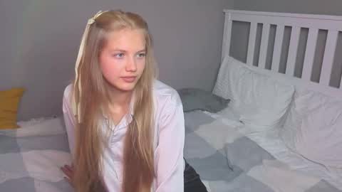 Emma online show from September 10, 10:37 am