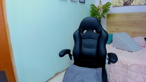 LILA online show from March 4, 5:34 pm