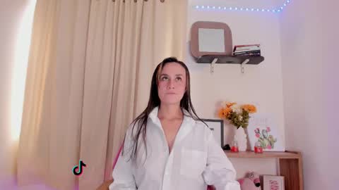 Lila  online show from September 10, 7:47 pm