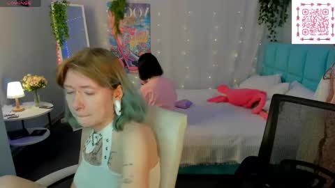 Lili online show from June 9, 3:06 am
