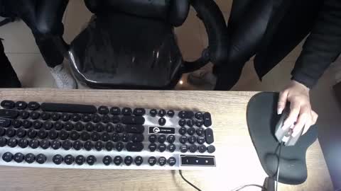 Lili online show from February 20, 2:51 am