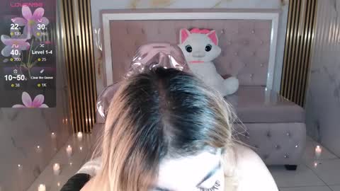 Lili online show from September 12, 3:51 am