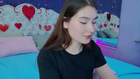 Lilu online show from February 11, 3:51 pm