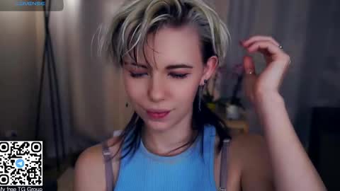 Lilian online show from September 26, 7:28 am