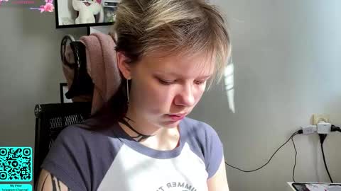 Lilian online show from March 6, 7:25 am