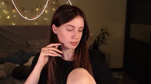 Lilu online show from October 18, 11:17 pm