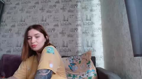 liliawoolf online show from September 14, 6:22 am