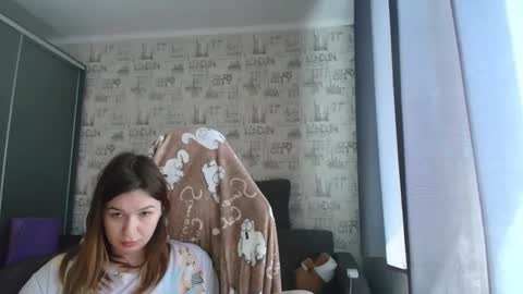 liliawoolf online show from May 23, 8:34 am