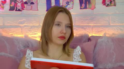 LiliLinn online show from October 27, 4:52 am