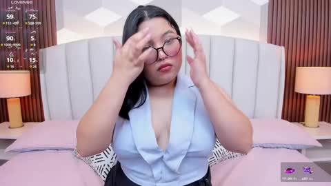 Ashley  online show from February 21, 1:33 am