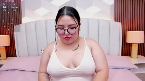 Ashley  online show from February 13, 2:23 am