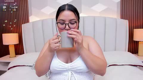 Ashley  online show from February 19, 1:51 am