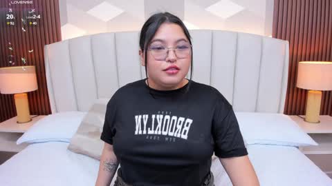 Ashley  online show from January 30, 1:55 am