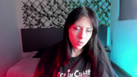 Lilith Patton  online show from April 1, 12:50 pm