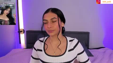 Lili petit  online show from July 10, 2:39 pm