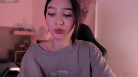 lilith_sage_ online show from February 23, 11:36 am