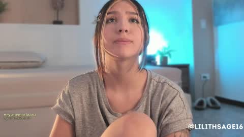 lilith_sage_ online show from October 2, 2:33 pm