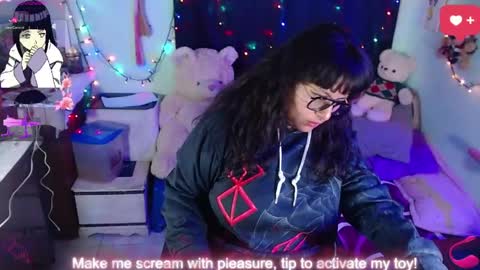 lilith_tyler online show from May 15, 10:40 am